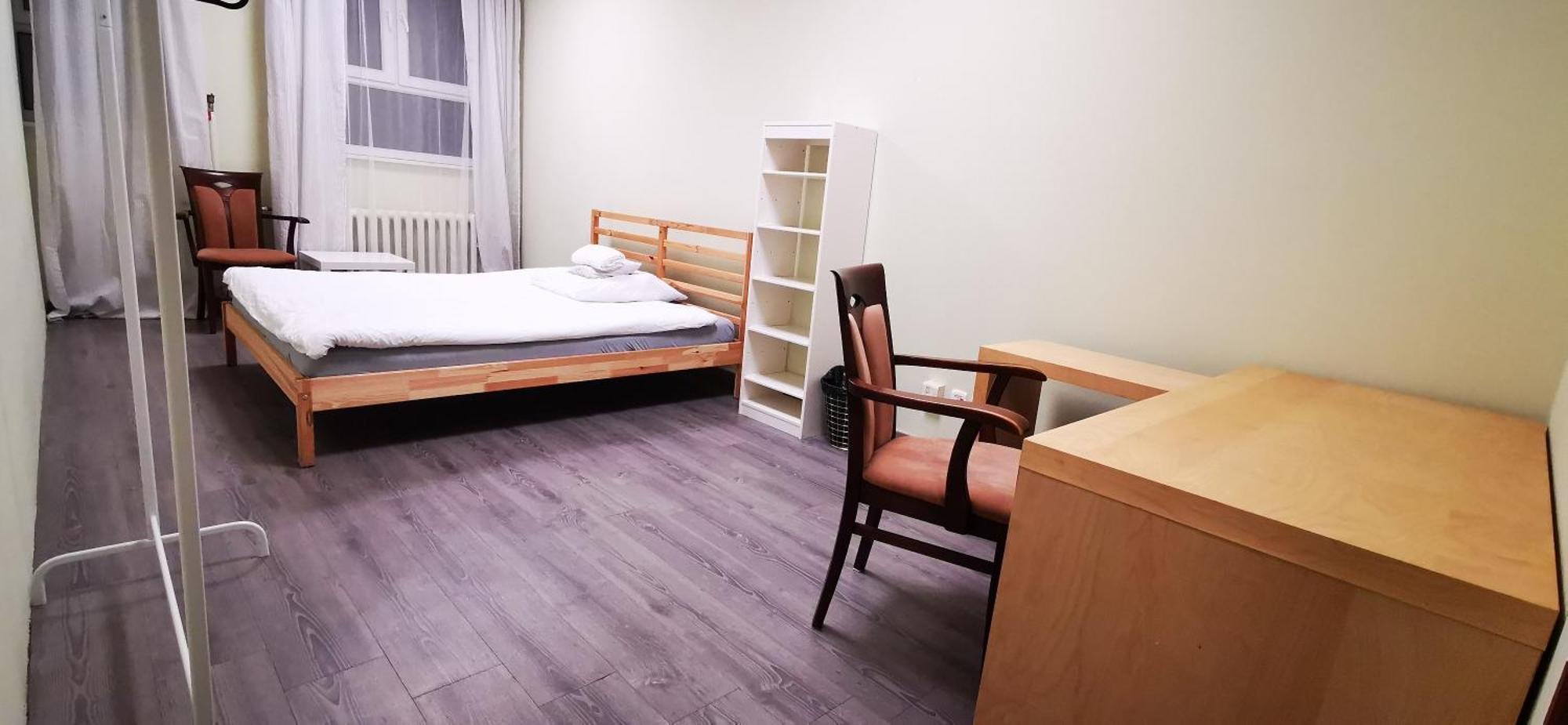 Hostel Powstaniec Wola - Private Rooms วอร์ซอ ภายนอก รูปภาพ