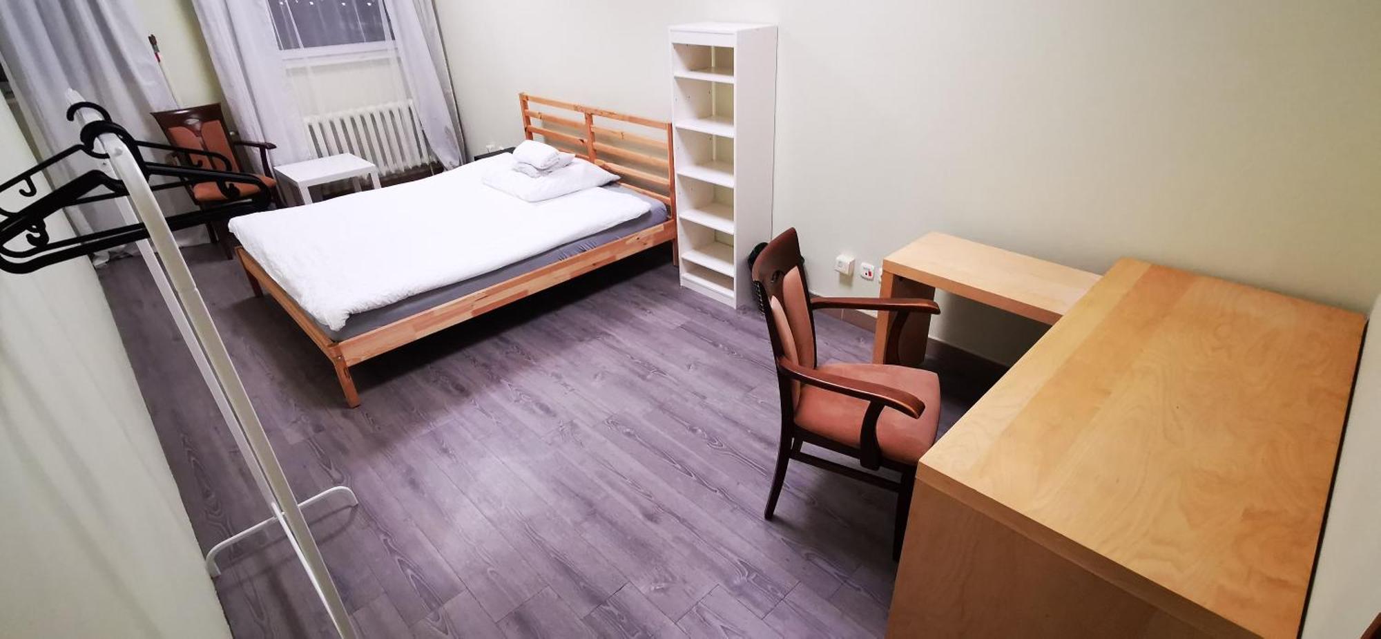 Hostel Powstaniec Wola - Private Rooms วอร์ซอ ภายนอก รูปภาพ